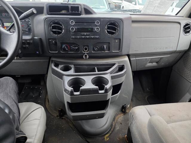 2014 Ford E-150 and Econoline 150 in Blauvelt, NY 10913 - 18049402 16