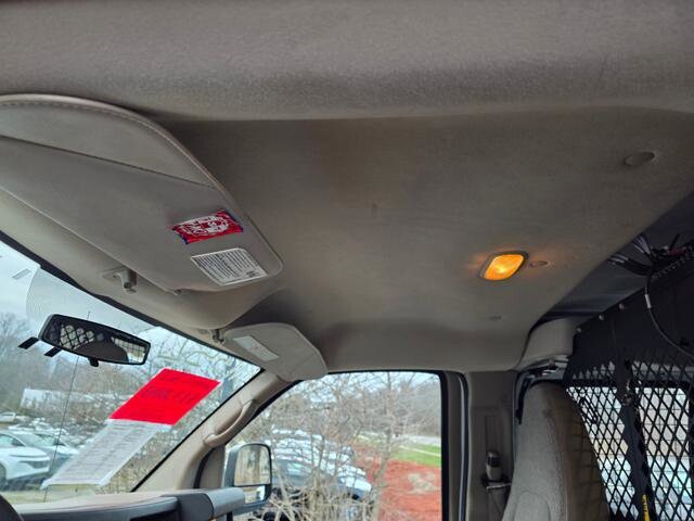 2012 Chevrolet Express 2500 in Blauvelt, NY 10913 - 18049403 25