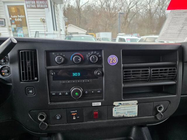 2012 Chevrolet Express 2500 in Blauvelt, NY 10913 - 18049403 17