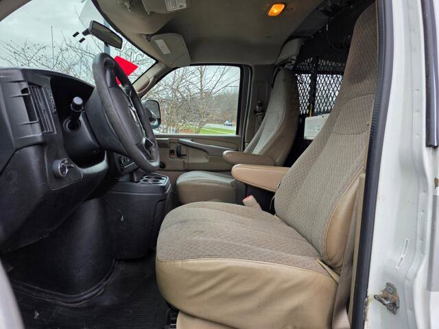 2012 Chevrolet Express 2500 in Blauvelt, NY 10913 - 18049403 11