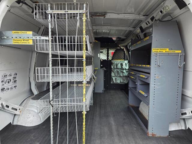 2012 Chevrolet Express 2500 in Blauvelt, NY 10913 - 18049403 35