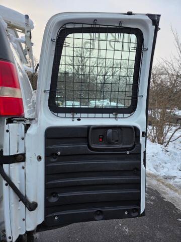 2011 Chevrolet Express 2500 in Blauvelt, NY 10913 - 18049405 33