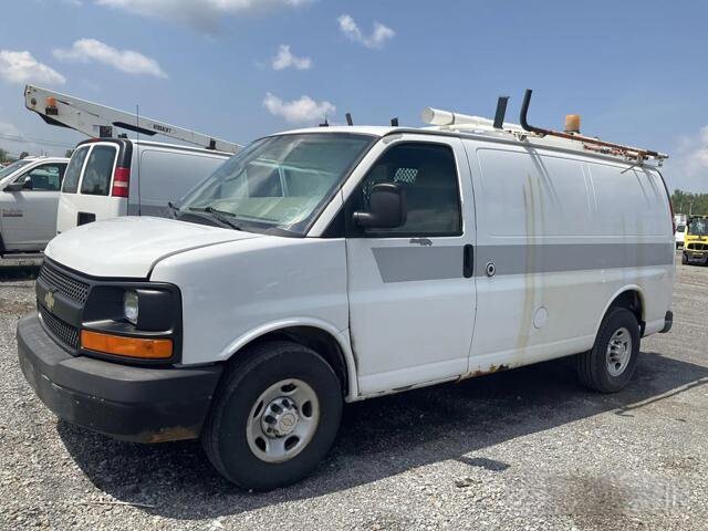 2011 Chevrolet Express 2500 in Blauvelt, NY 10913 - 18049405 65