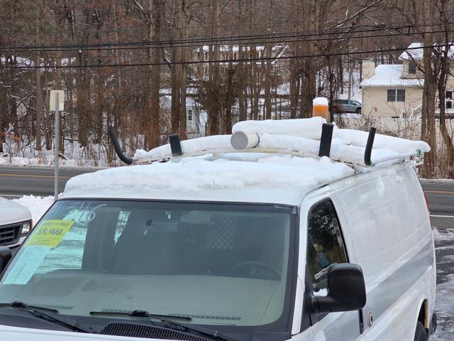 2011 Chevrolet Express 2500 in Blauvelt, NY 10913 - 18049405 46