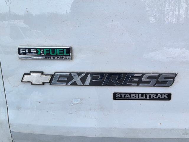 2011 Chevrolet Express 2500 in Blauvelt, NY 10913 - 18049405 43