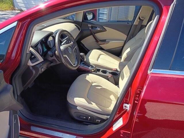 2016 Buick Verano in Hudson, FL 34669 - 18049409 10