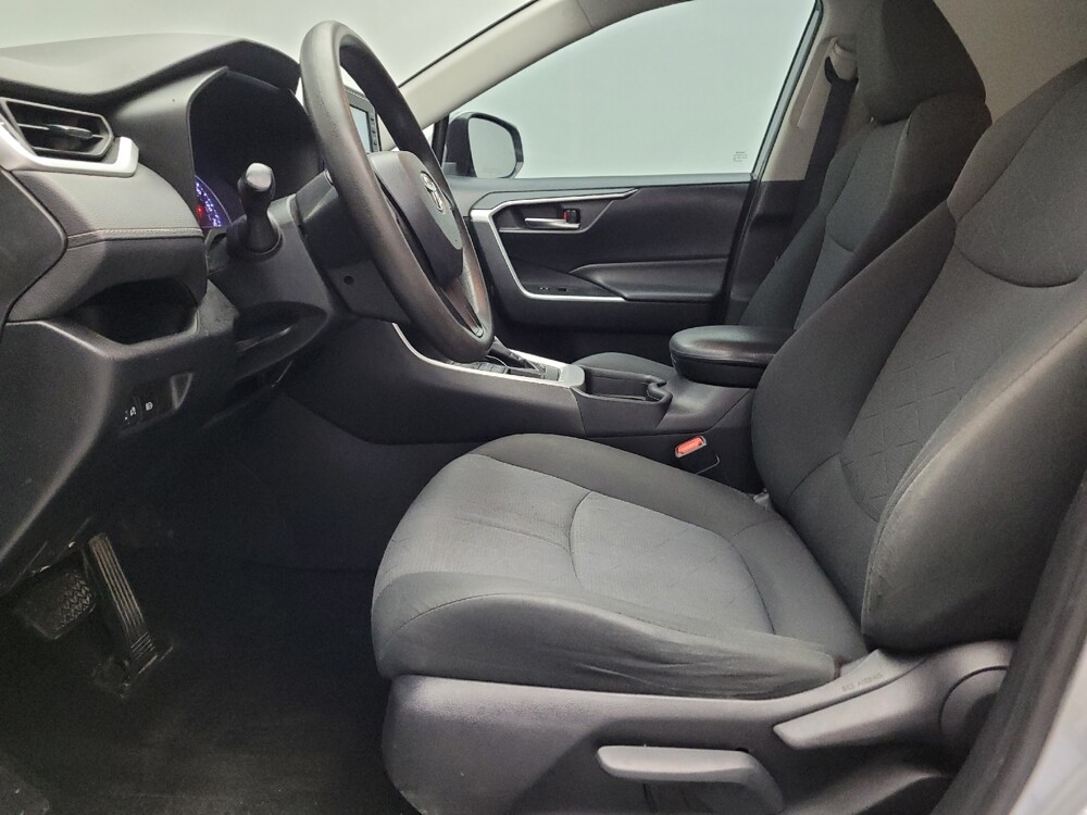 2019 Toyota RAV4 in Plano, TX 75074 - 18049507 17