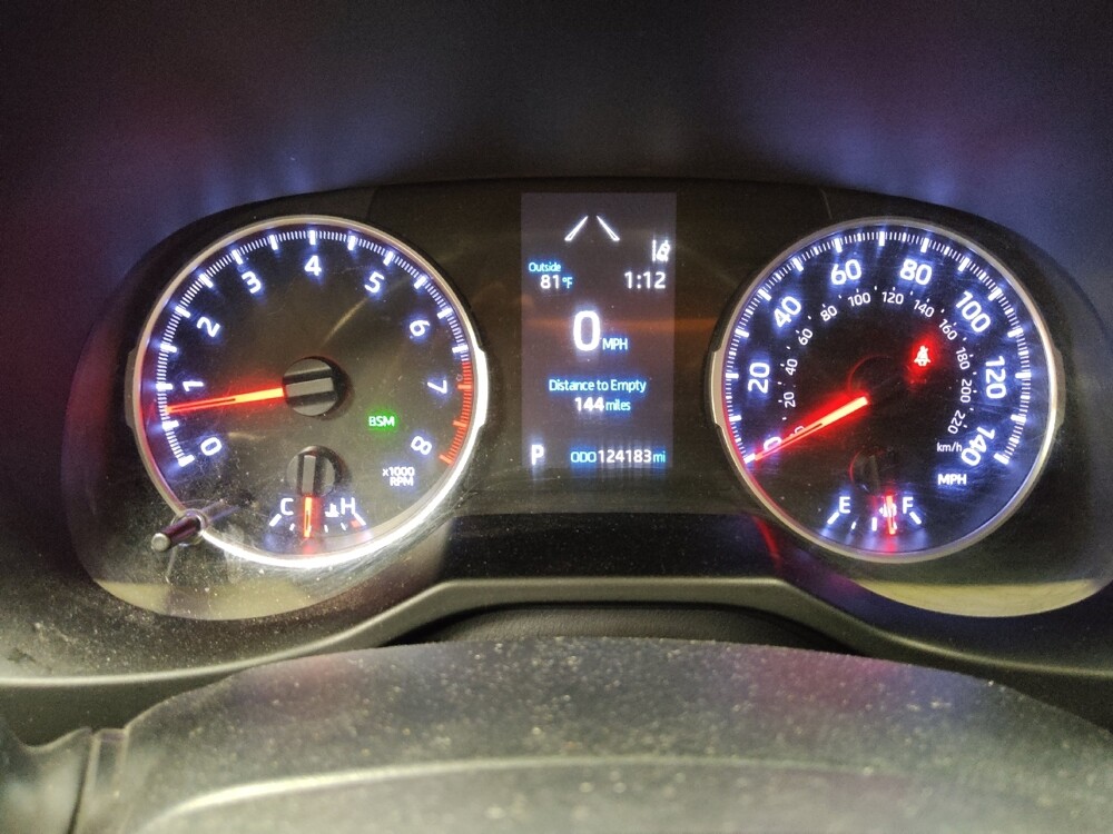 2019 Toyota RAV4 in Plano, TX 75074 - 18049507 23