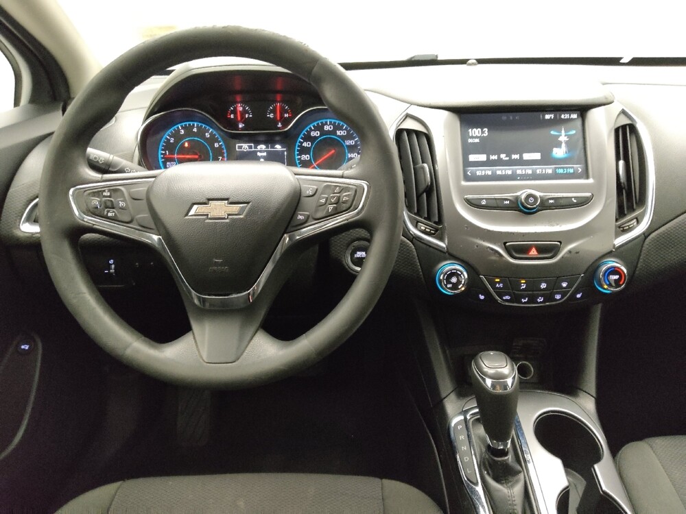2016 Chevrolet Cruze in Des Moines, IA 50310 - 18049623 22