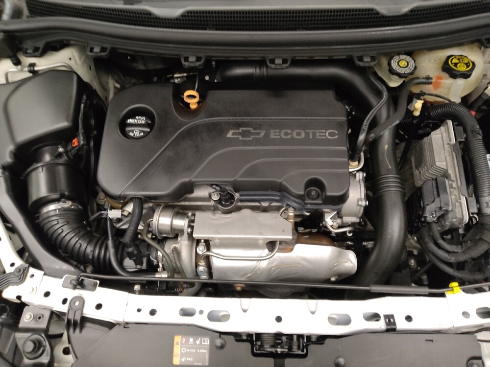 2016 Chevrolet Cruze in Des Moines, IA 50310 - 18049623 30