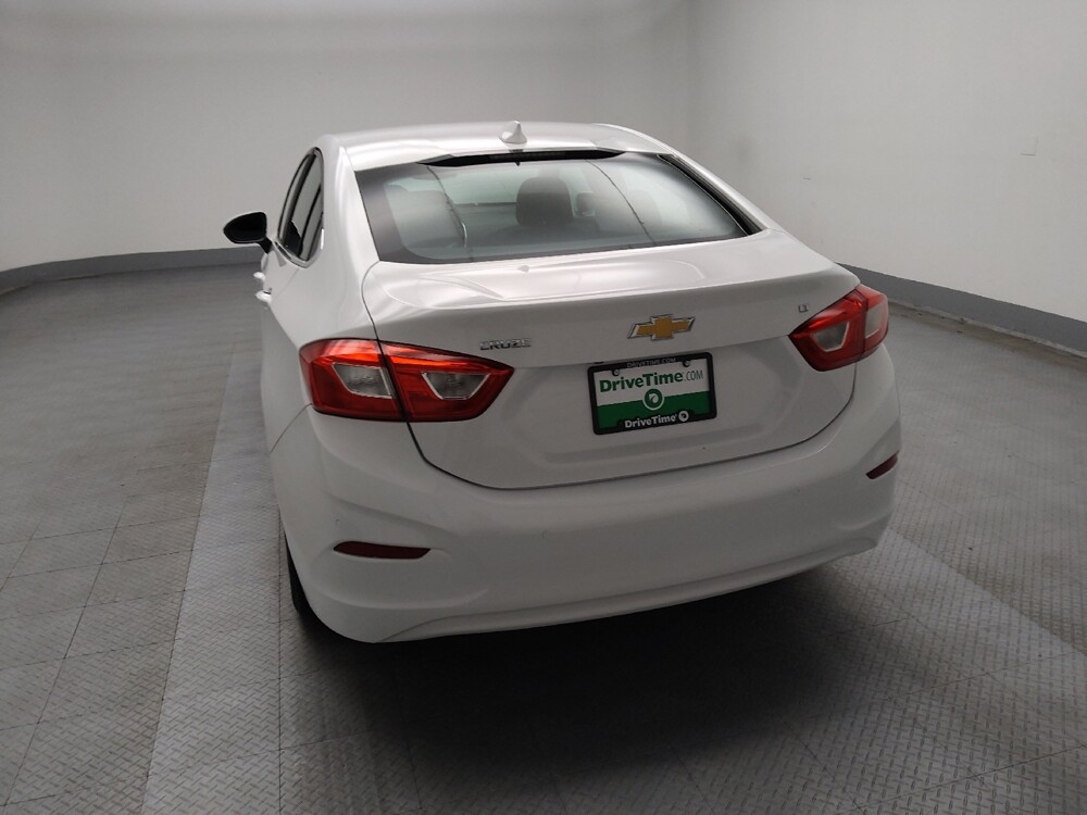 2016 Chevrolet Cruze in Des Moines, IA 50310 - 18049623 6