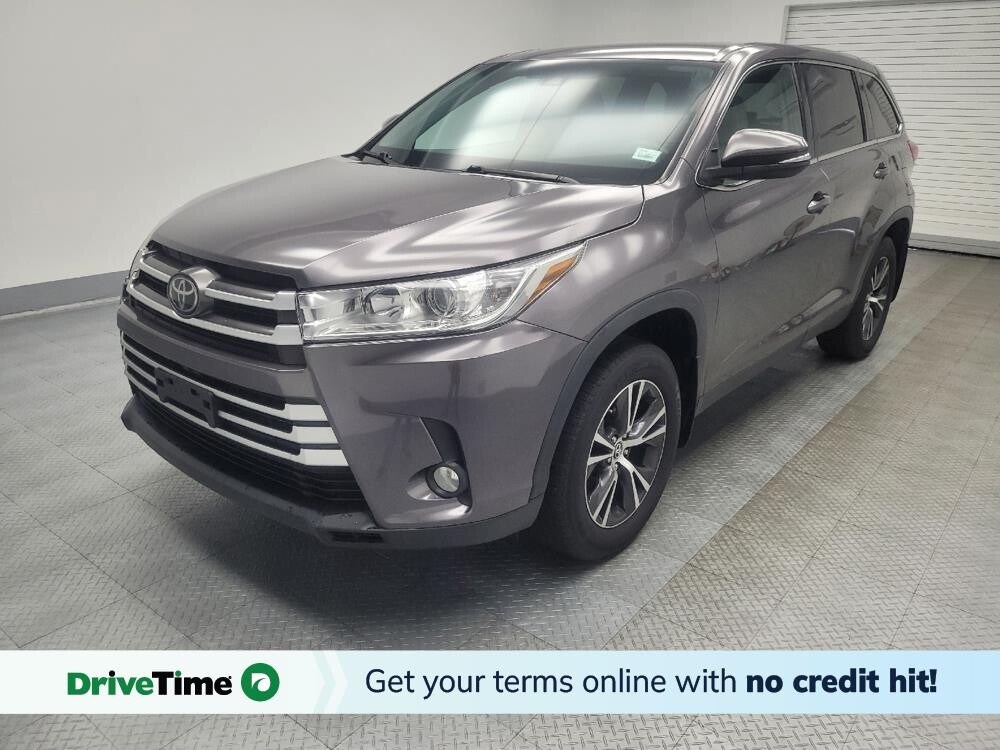 2019 Toyota Highlander in Indianapolis, IN 46222 - 18049624