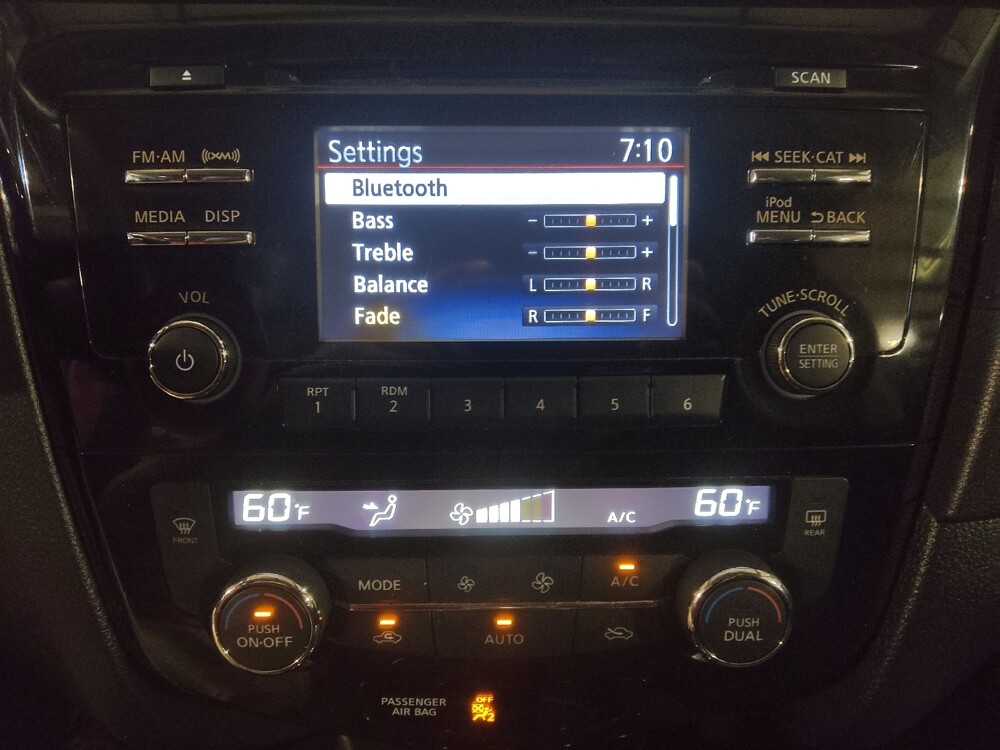 2017 Nissan Rogue in Miami, FL 33157 - 18049631 25