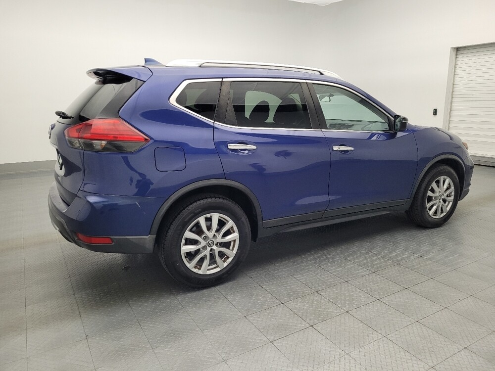 2017 Nissan Rogue in Miami, FL 33157 - 18049631 10