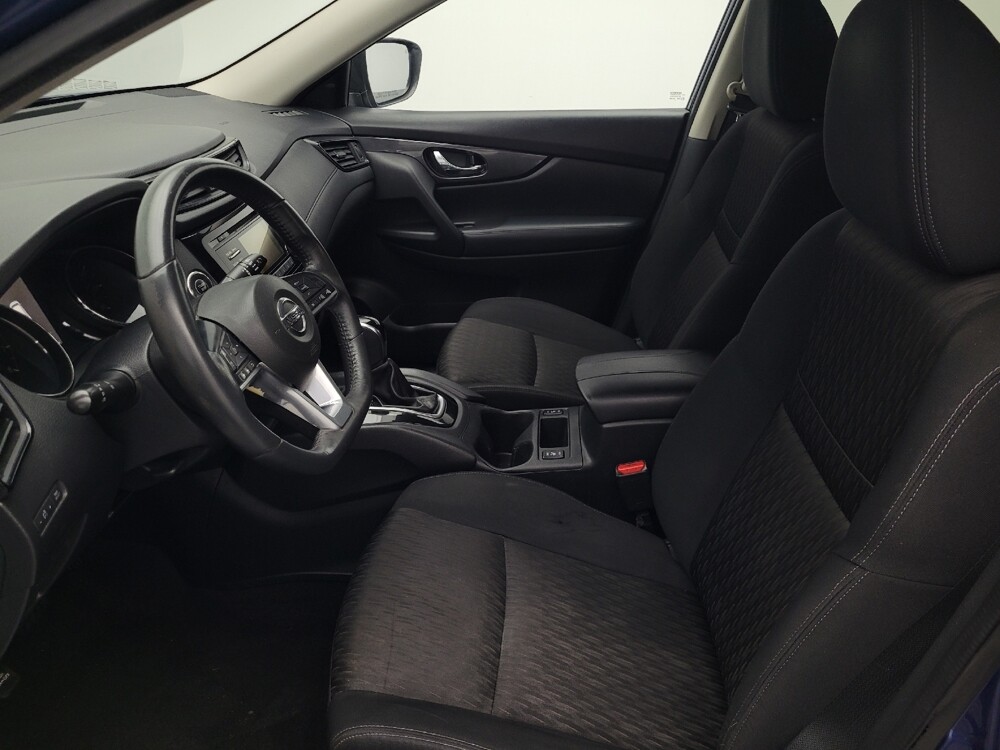 2017 Nissan Rogue in Miami, FL 33157 - 18049631 17