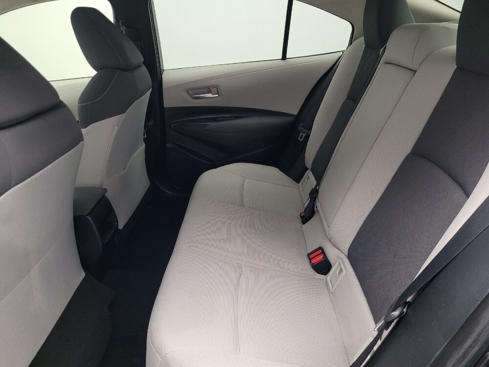 2020 Toyota Corolla in Hialeah, FL 33014 - 18049632 18