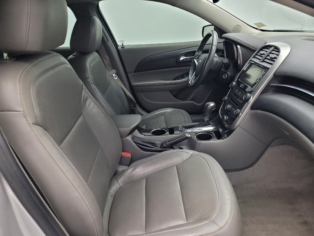 2015 Chevrolet Malibu in Jacksonville, FL 32225 - 18049669 21