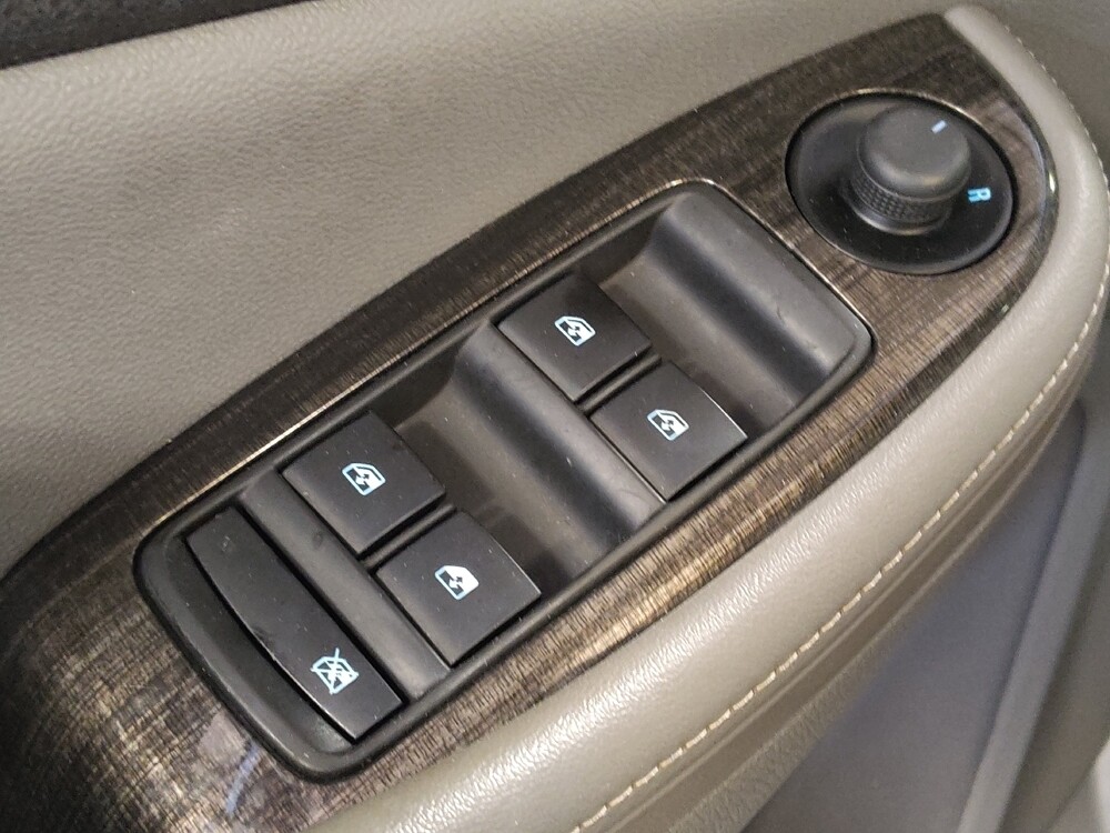 2015 Chevrolet Malibu in Jacksonville, FL 32225 - 18049669 27