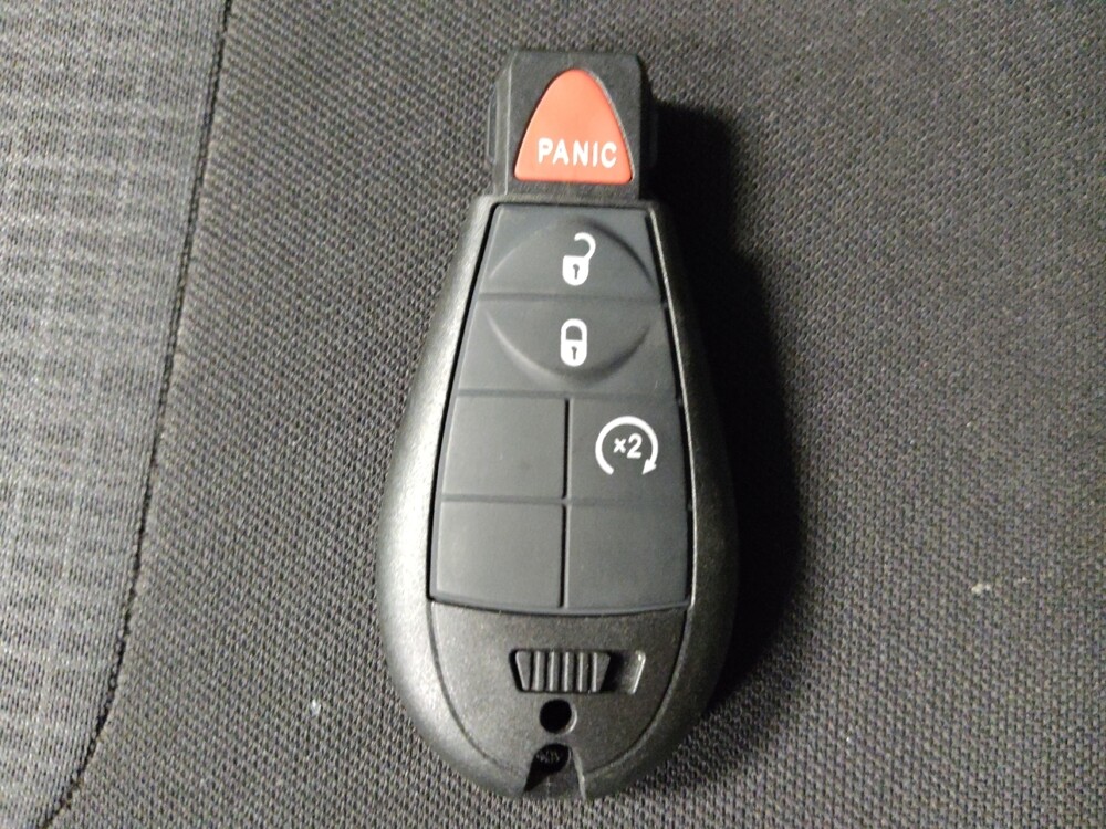 2017 Jeep Cherokee in Houston, TX 77034 - 18049753 32