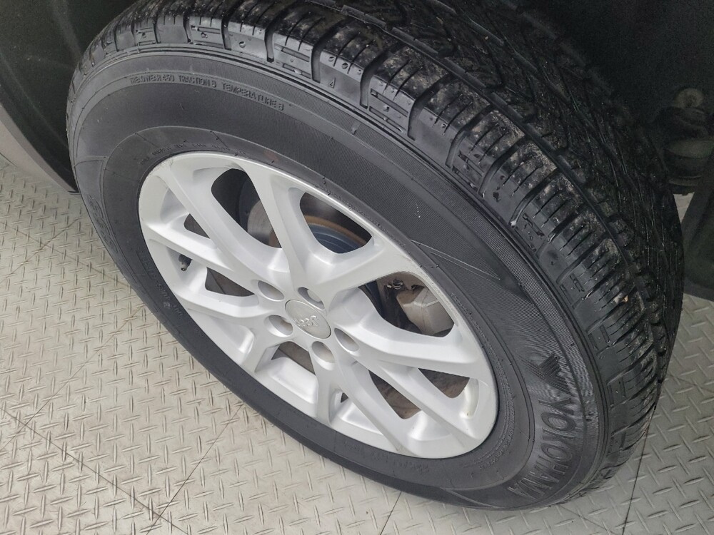 2017 Jeep Cherokee in Houston, TX 77034 - 18049753 31