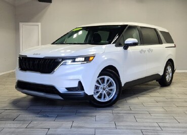 2022 Kia Carnival in Cinnaminson, NJ 08077