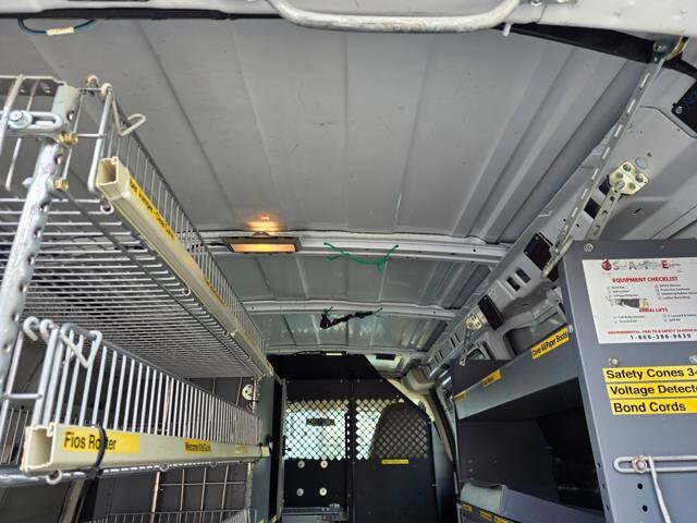 2012 Chevrolet Express 2500 in Blauvelt, NY 10913 - 18049769 31