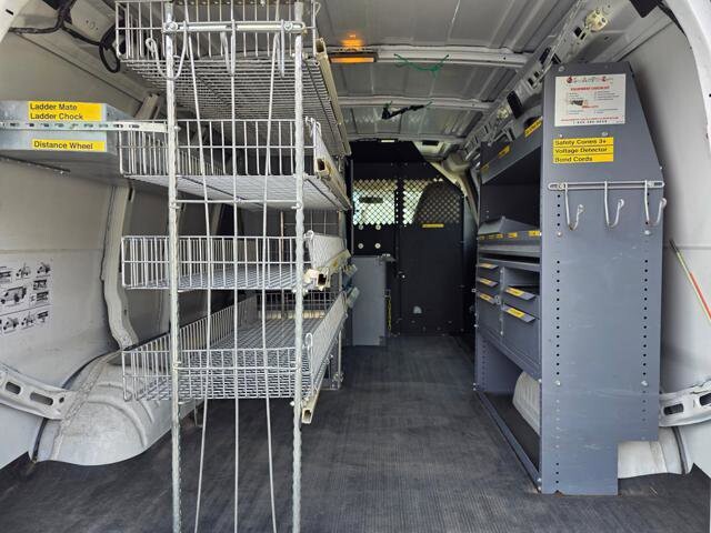 2012 Chevrolet Express 2500 in Blauvelt, NY 10913 - 18049769 38