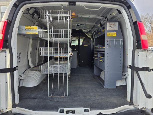 2012 Chevrolet Express 2500 in Blauvelt, NY 10913 - 18049769 35