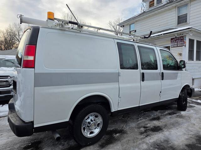 2012 Chevrolet Express 2500 in Blauvelt, NY 10913 - 18049769 7