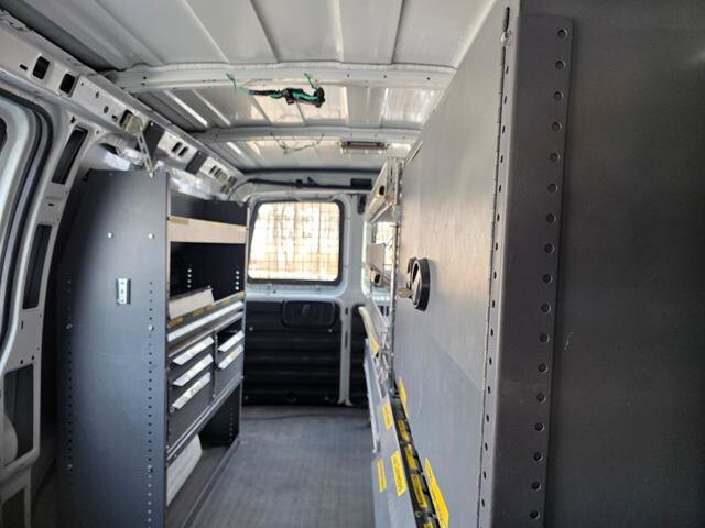 2012 Chevrolet Express 2500 in Blauvelt, NY 10913 - 18049769 29