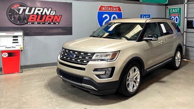 2017 Ford Explorer in Conyers, GA 30094 - 18049777