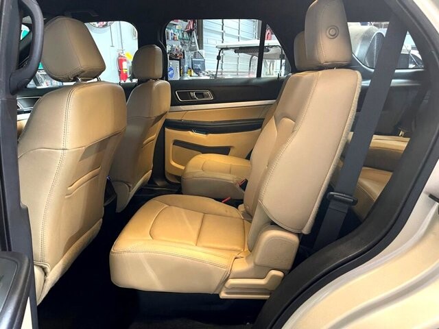 2017 Ford Explorer in Conyers, GA 30094 - 18049777 18