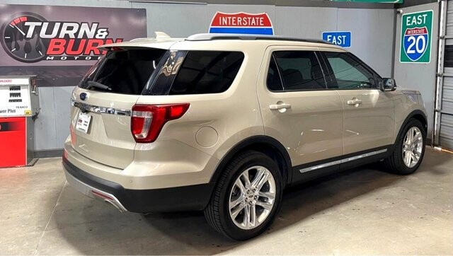 2017 Ford Explorer in Conyers, GA 30094 - 18049777 5