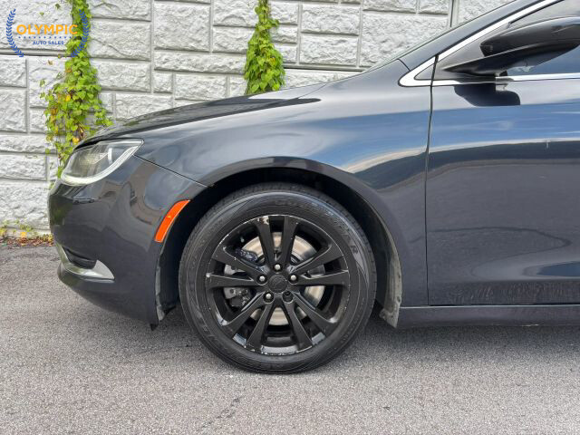 2017 Chrysler 200 in Decatur, GA 30032 - 18049789 9