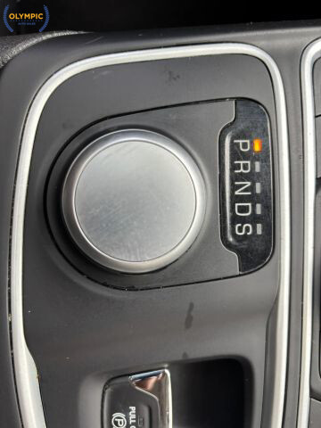 2017 Chrysler 200 in Decatur, GA 30032 - 18049789 33