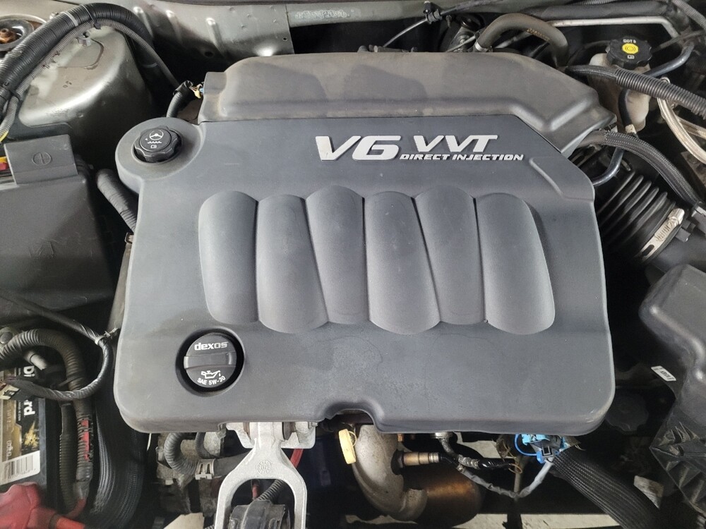 2014 Chevrolet Impala in Birmingham, AL 35215 - 18049843 30