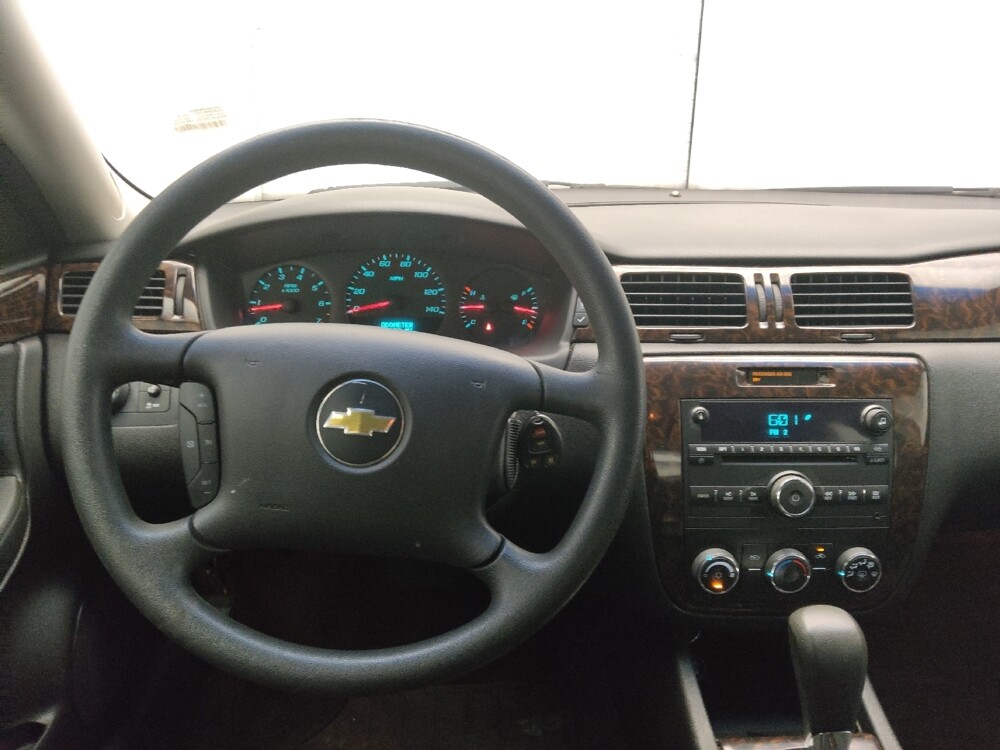 2014 Chevrolet Impala in Birmingham, AL 35215 - 18049843 22