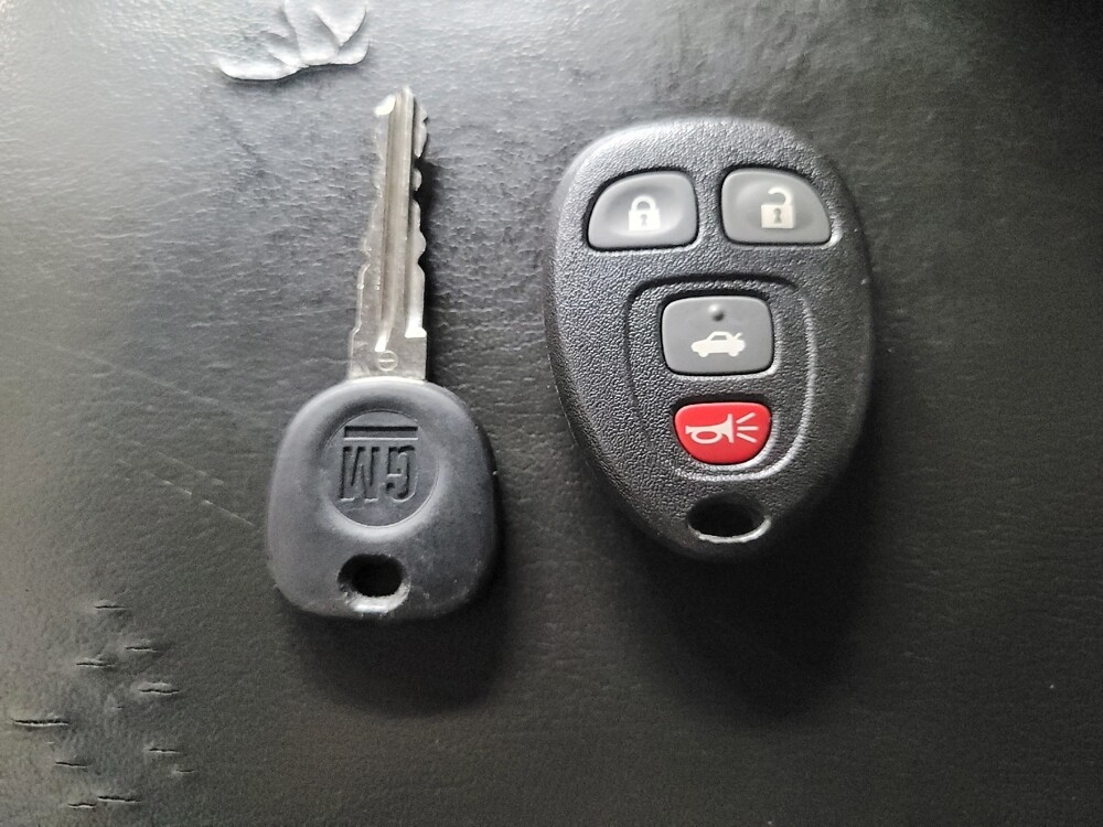 2014 Chevrolet Impala in Birmingham, AL 35215 - 18049843 32