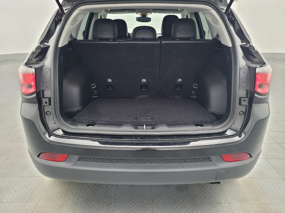 2019 Jeep Compass in Savannah, GA 31419 - 18049922 29