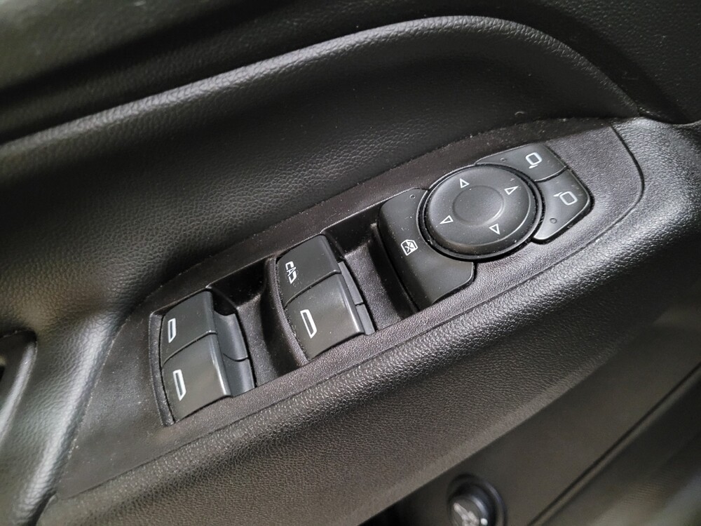 2019 Chevrolet Equinox in Woodbridge, VA 22191 - 18050009 27