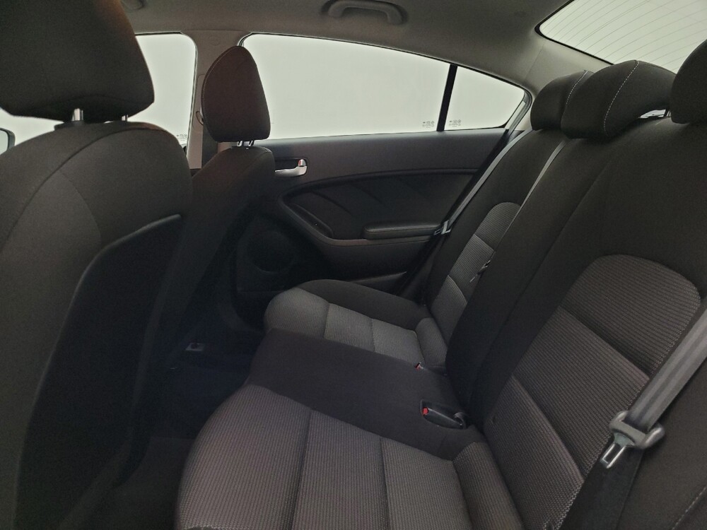 2018 Kia Forte in Midlothian, IL 60445 - 18050020 18