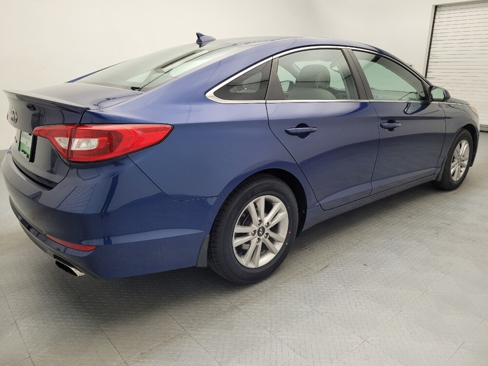 2016 Hyundai Sonata in Charlotte, NC 28213 - 18050075 10
