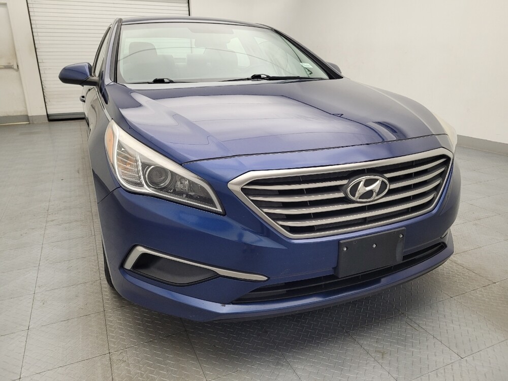2016 Hyundai Sonata in Charlotte, NC 28213 - 18050075 14