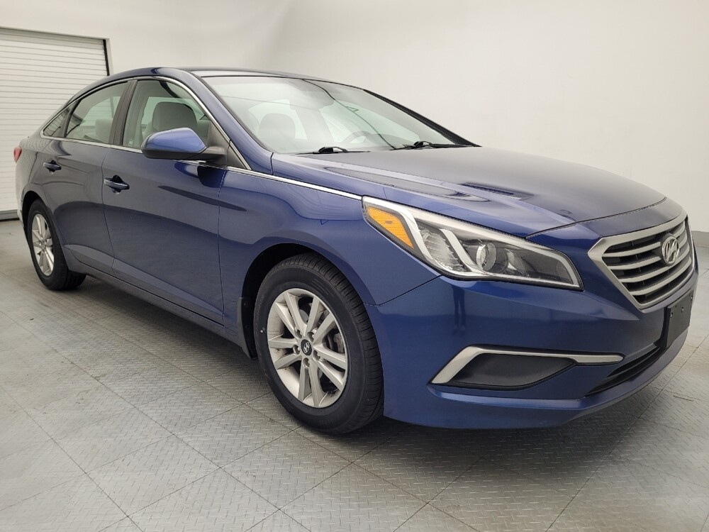 2016 Hyundai Sonata in Charlotte, NC 28213 - 18050075 11