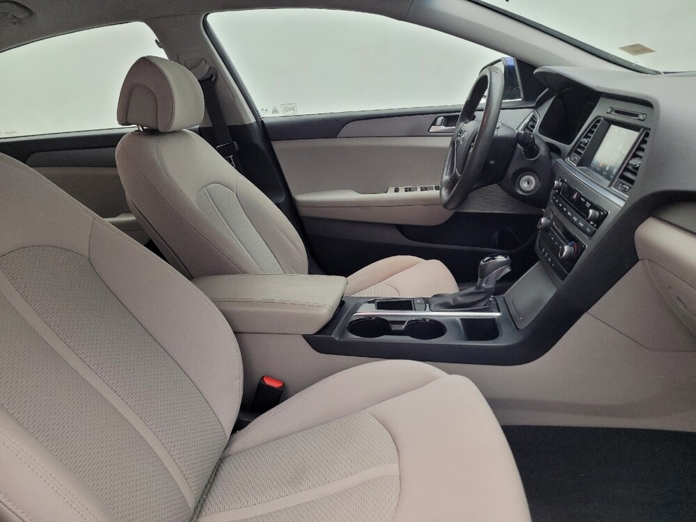2016 Hyundai Sonata in Charlotte, NC 28213 - 18050075 21