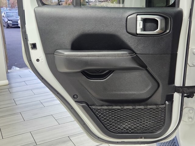 2018 Jeep Wrangler in Cinnaminson, NJ 08077 - 18050278 12