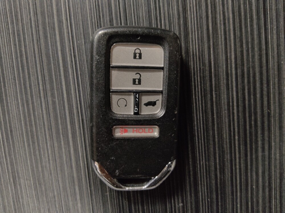 2016 Honda Pilot in Marietta, GA 30062 - 18050316 32