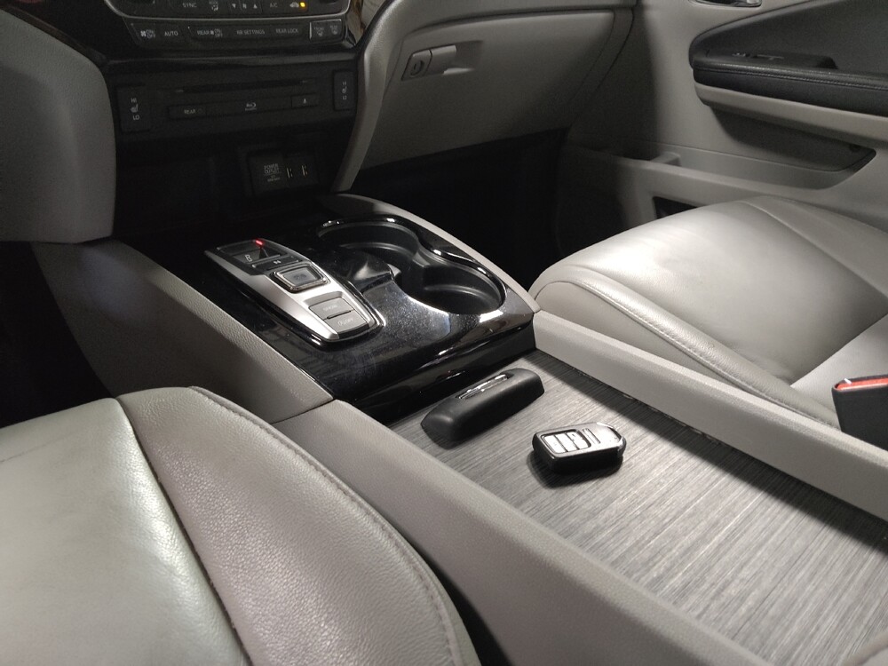 2016 Honda Pilot in Marietta, GA 30062 - 18050316 26