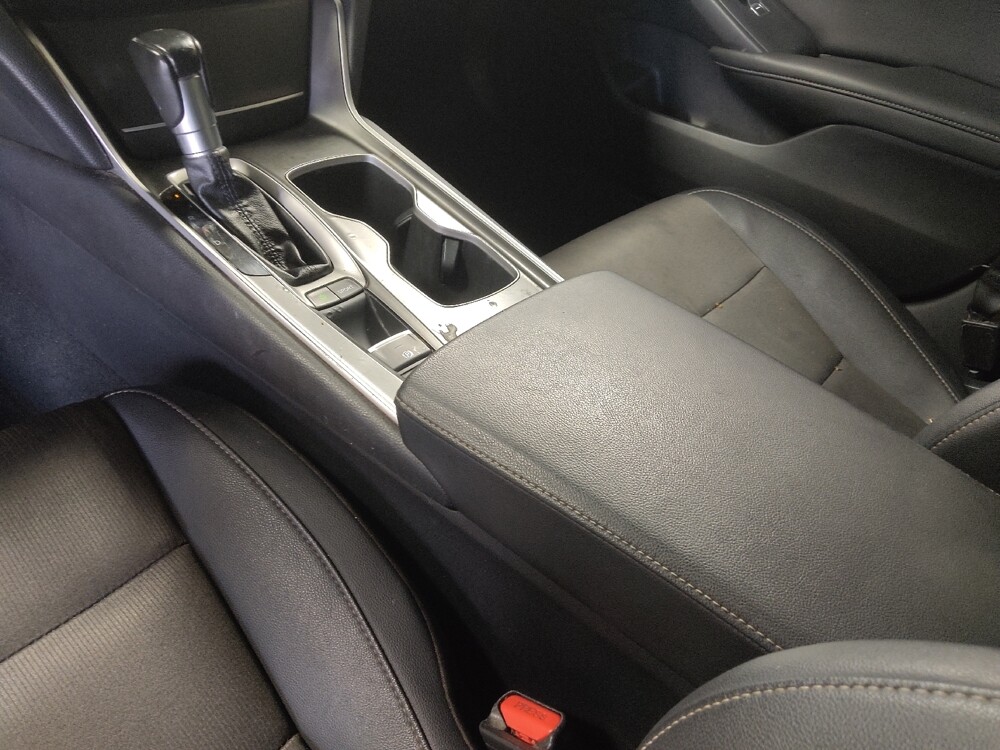 2020 Honda Accord in St. Louis, MO 63125 - 18050332 26