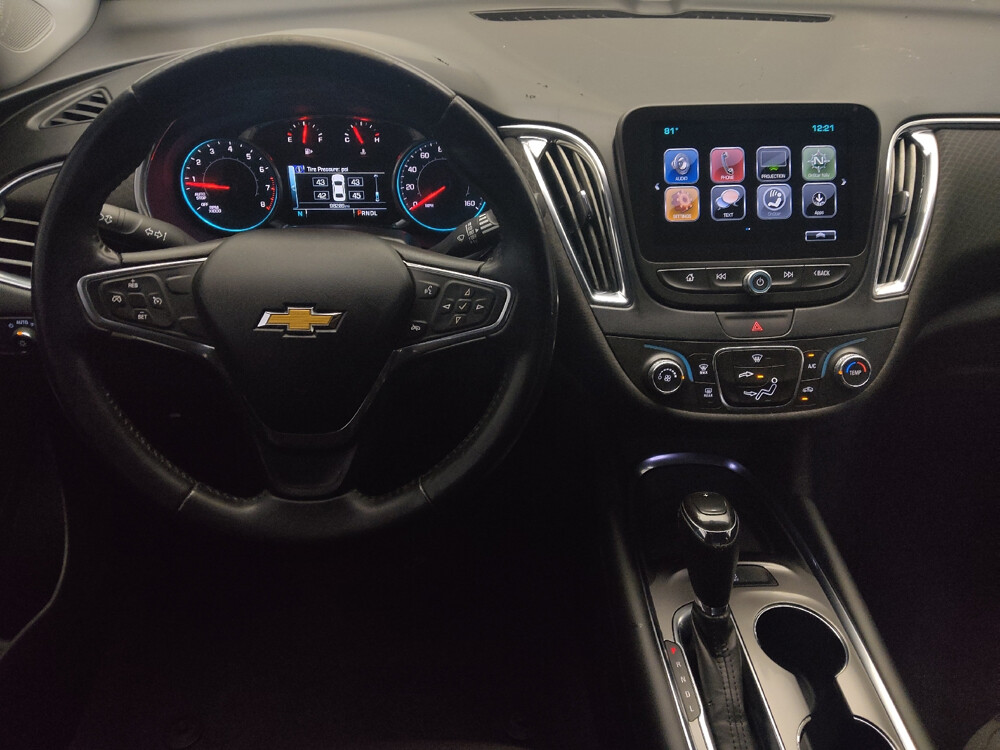 2017 Chevrolet Malibu in Lauderdale Lakes, FL 33313 - 18050388 22